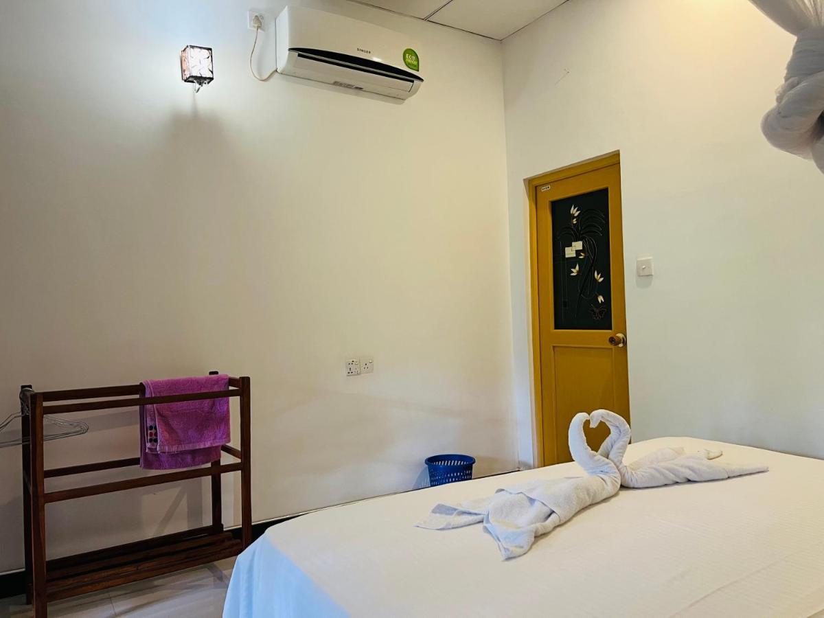 Sigiri Budget Homestay Sigiriya Buitenkant foto