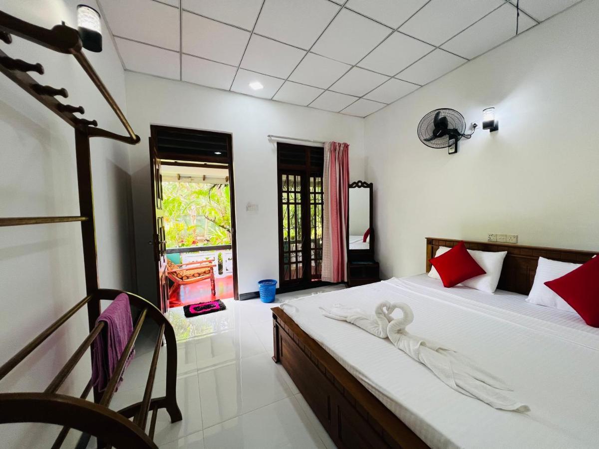 Sigiri Budget Homestay Sigiriya Buitenkant foto