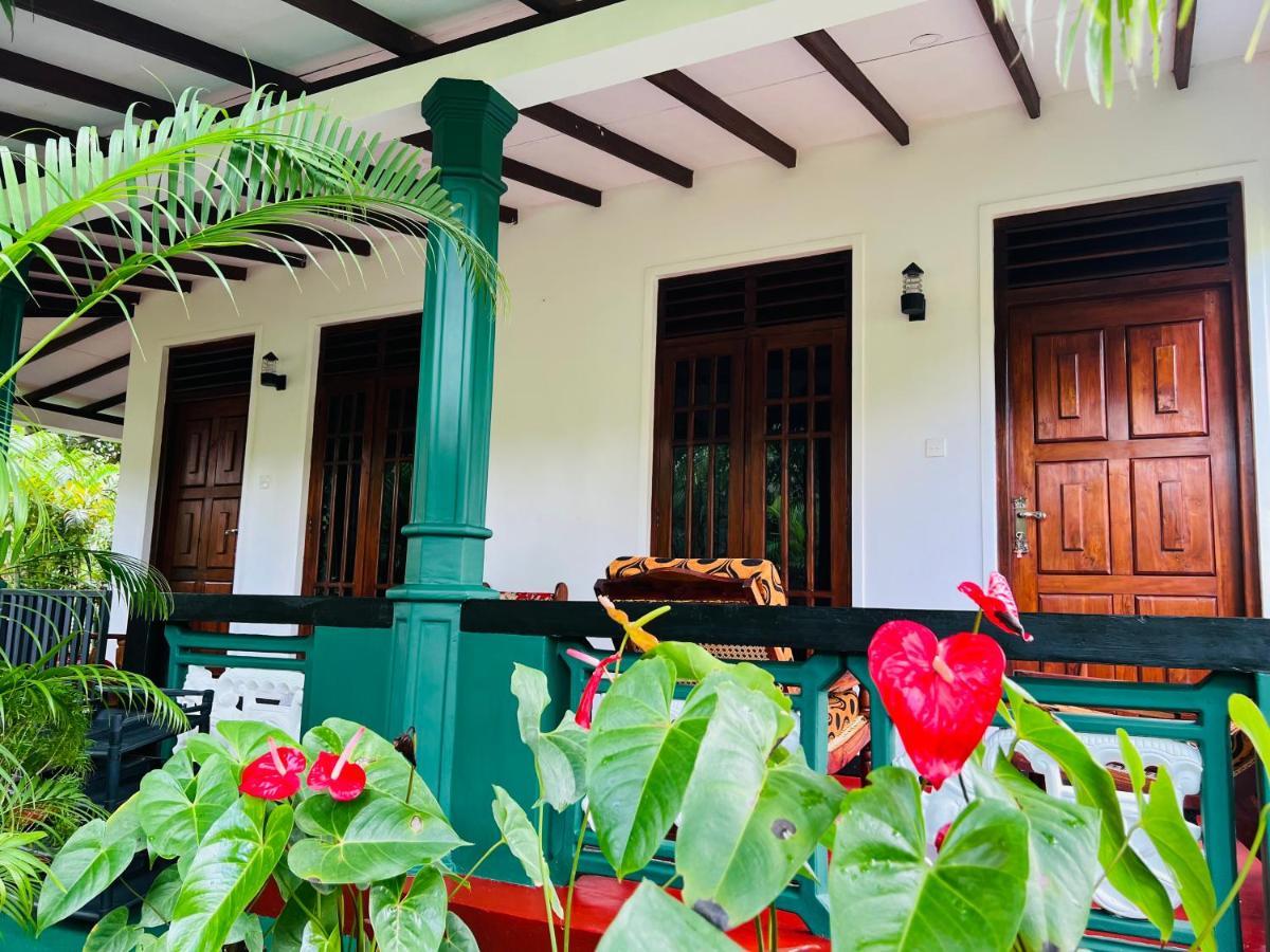 Sigiri Budget Homestay Sigiriya Buitenkant foto